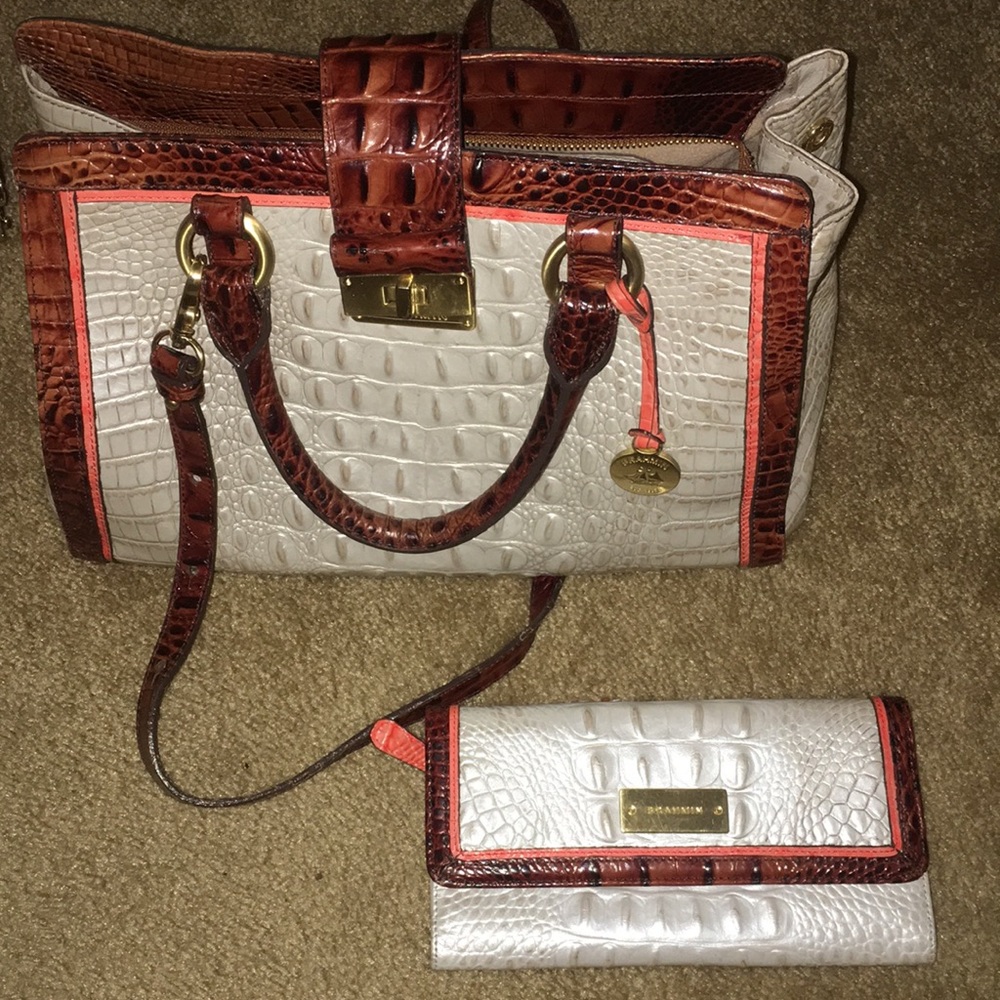 Brahmin purse and matching wallet